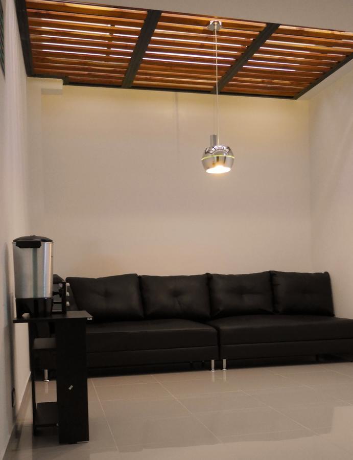 Calle 10 Express Hotel Medellin Ngoại thất bức ảnh